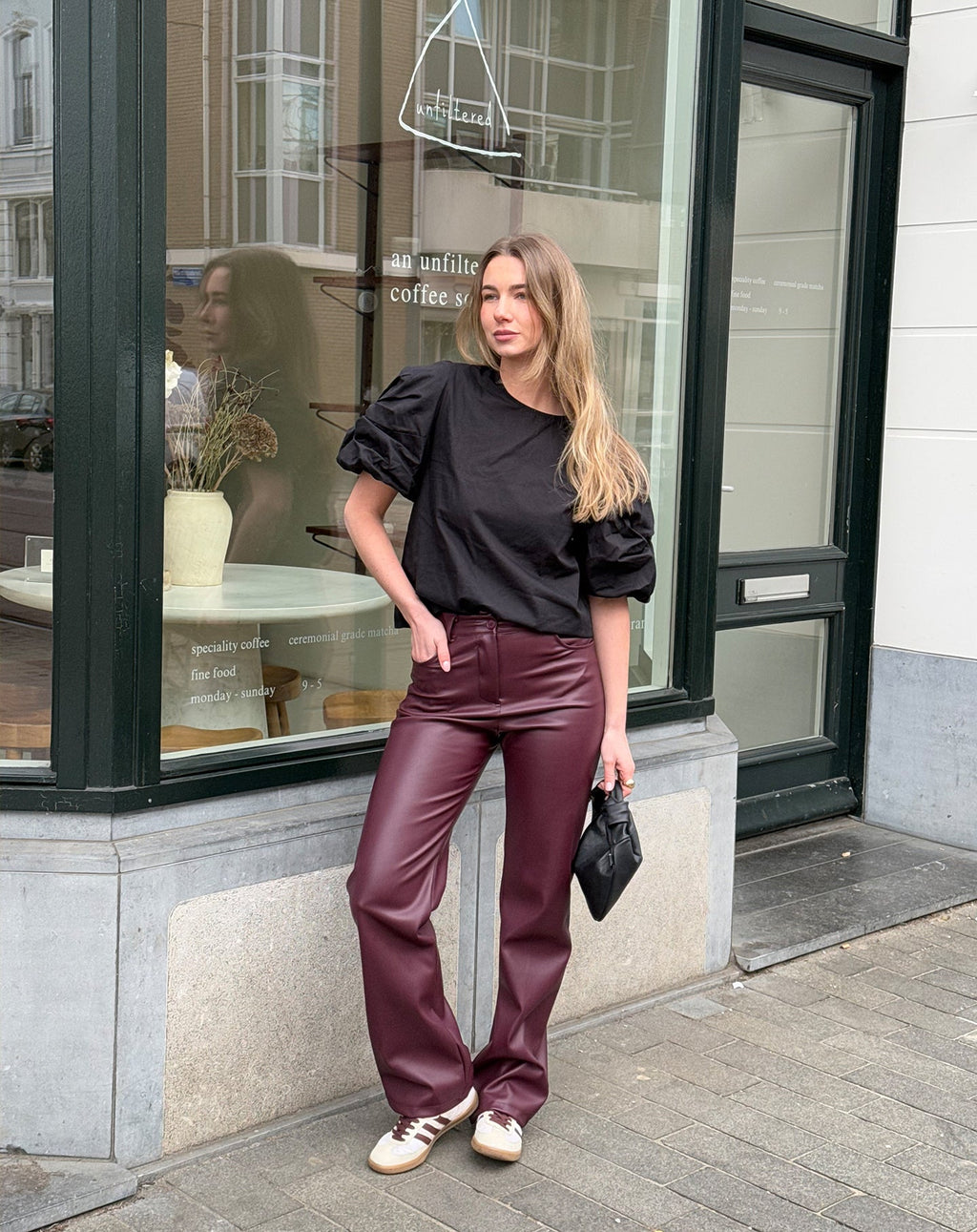 LEATHER STRAIGHT LEG PANTS PETITE BURGUNDY