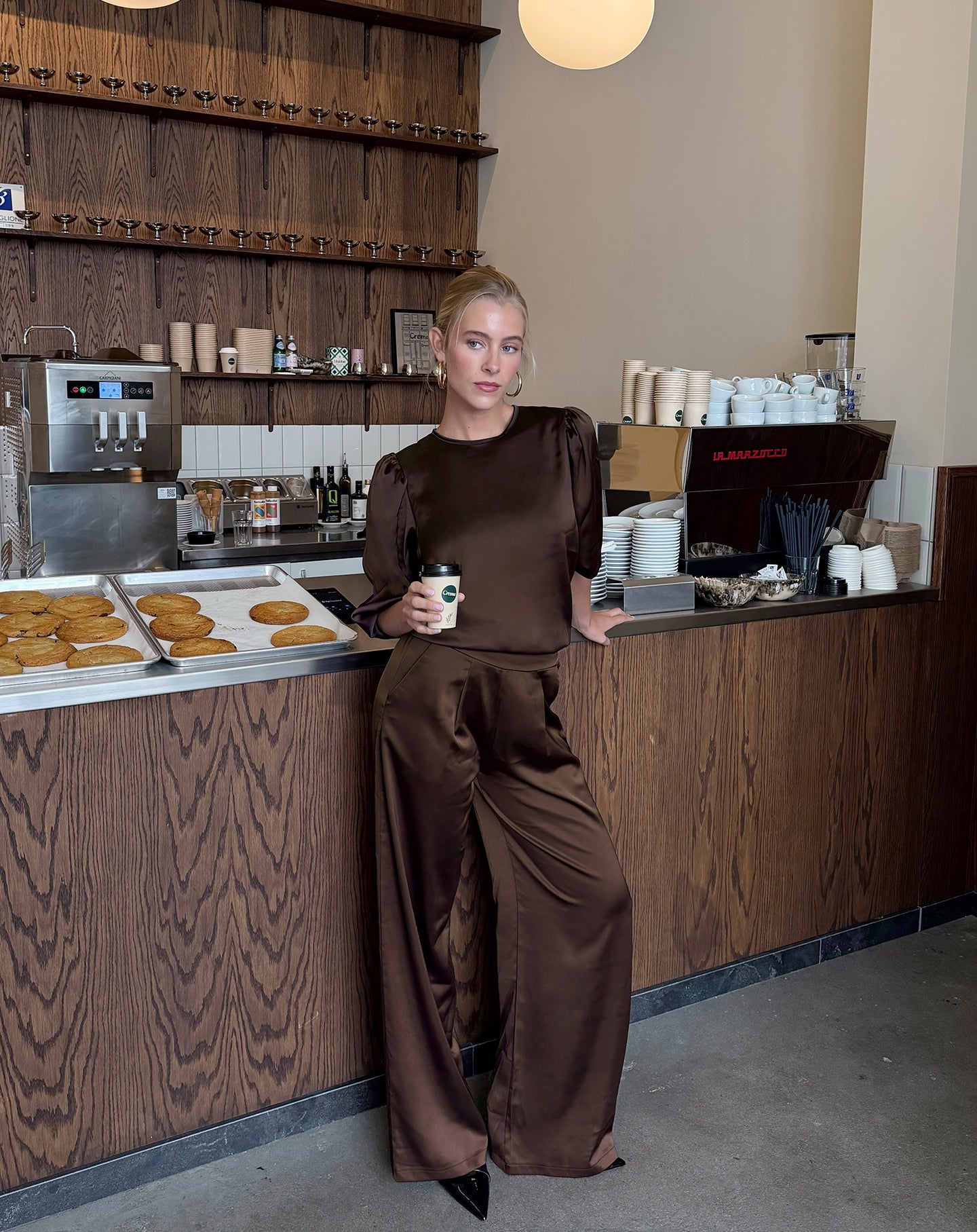 JULIE SATIN PANTALON PETITE BROWN