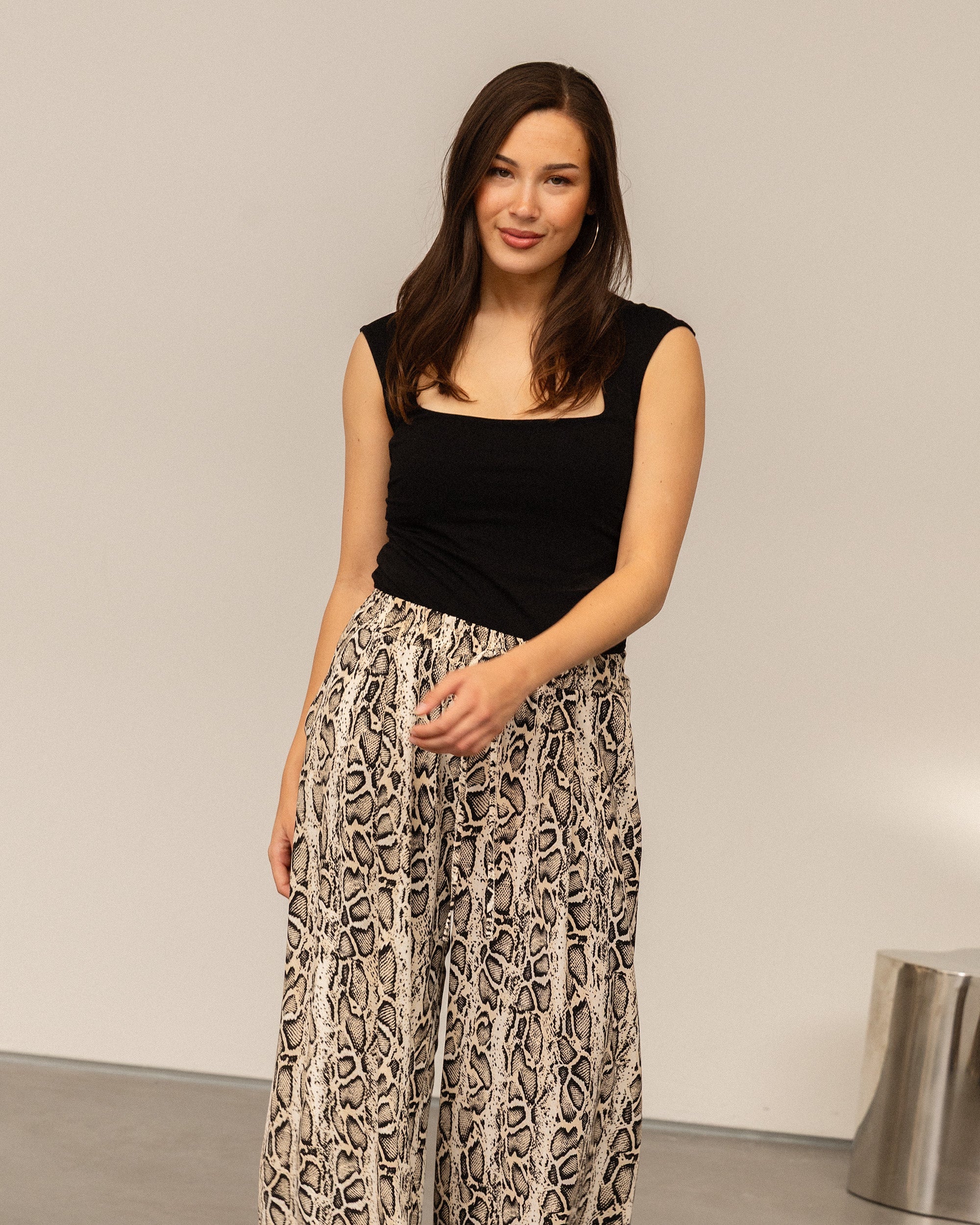 JULIE SNAKE WIDE LEG PANTALON PETITE BEIGE