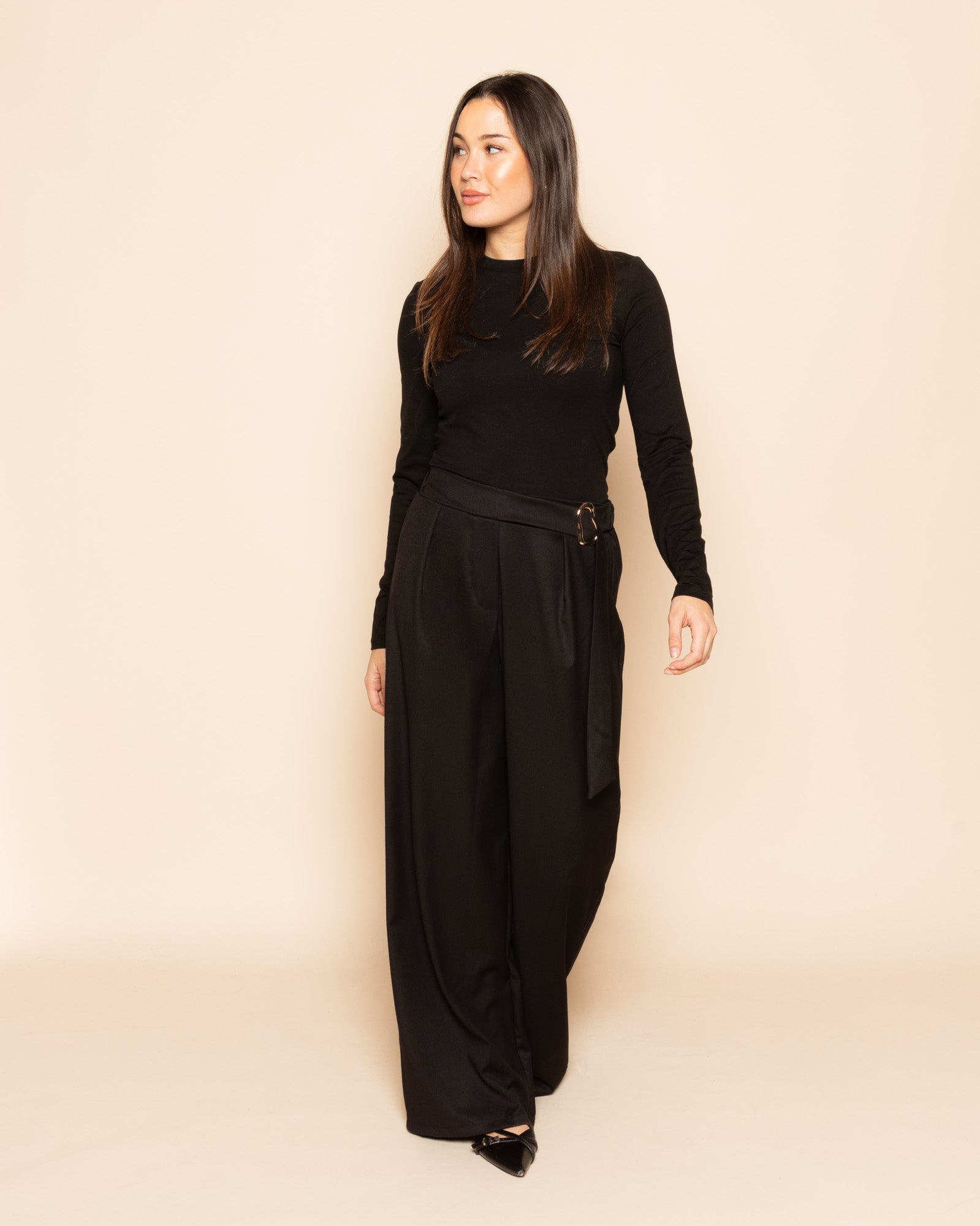 PHOEBE BUCKLE STRAIGHT LEG PANTALON PETITE BLACK
