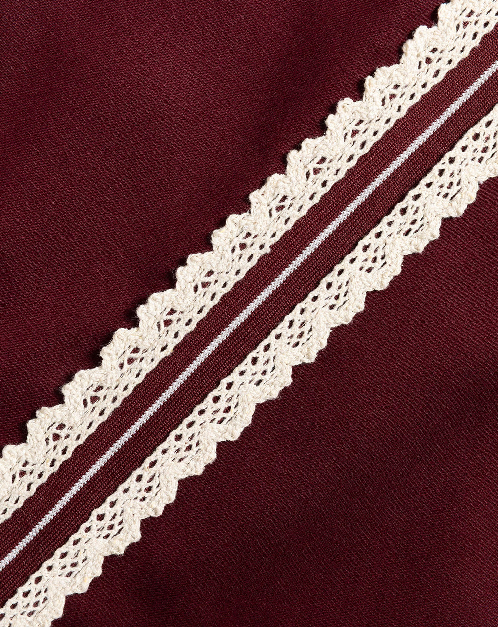 CROCHET TAPE PANTALON PETITE BURGUNDY