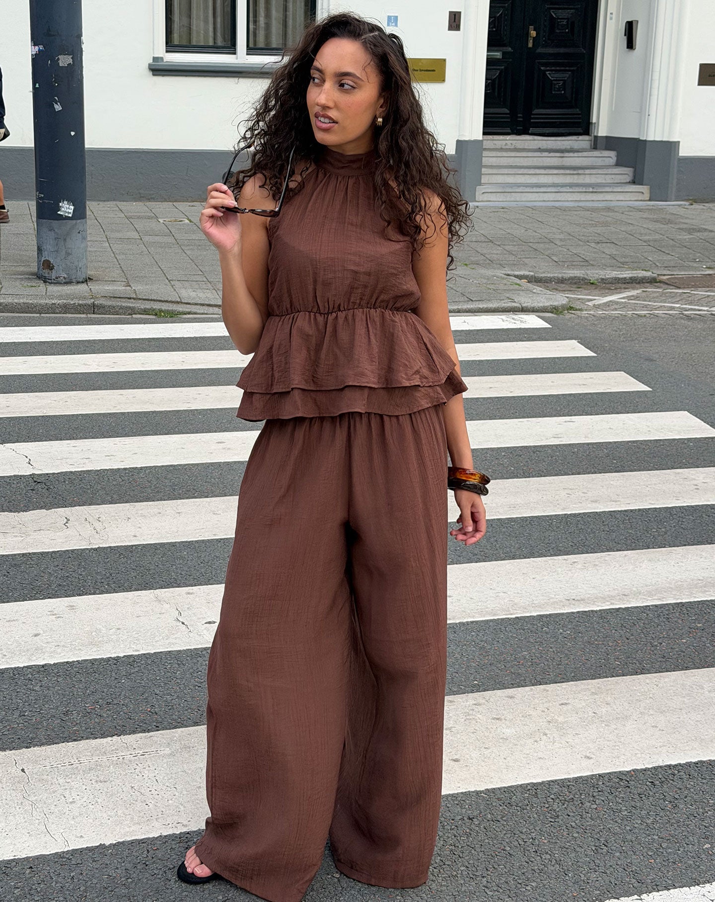 HALLY WIDE LEG PANTS PETITE BRUIN
