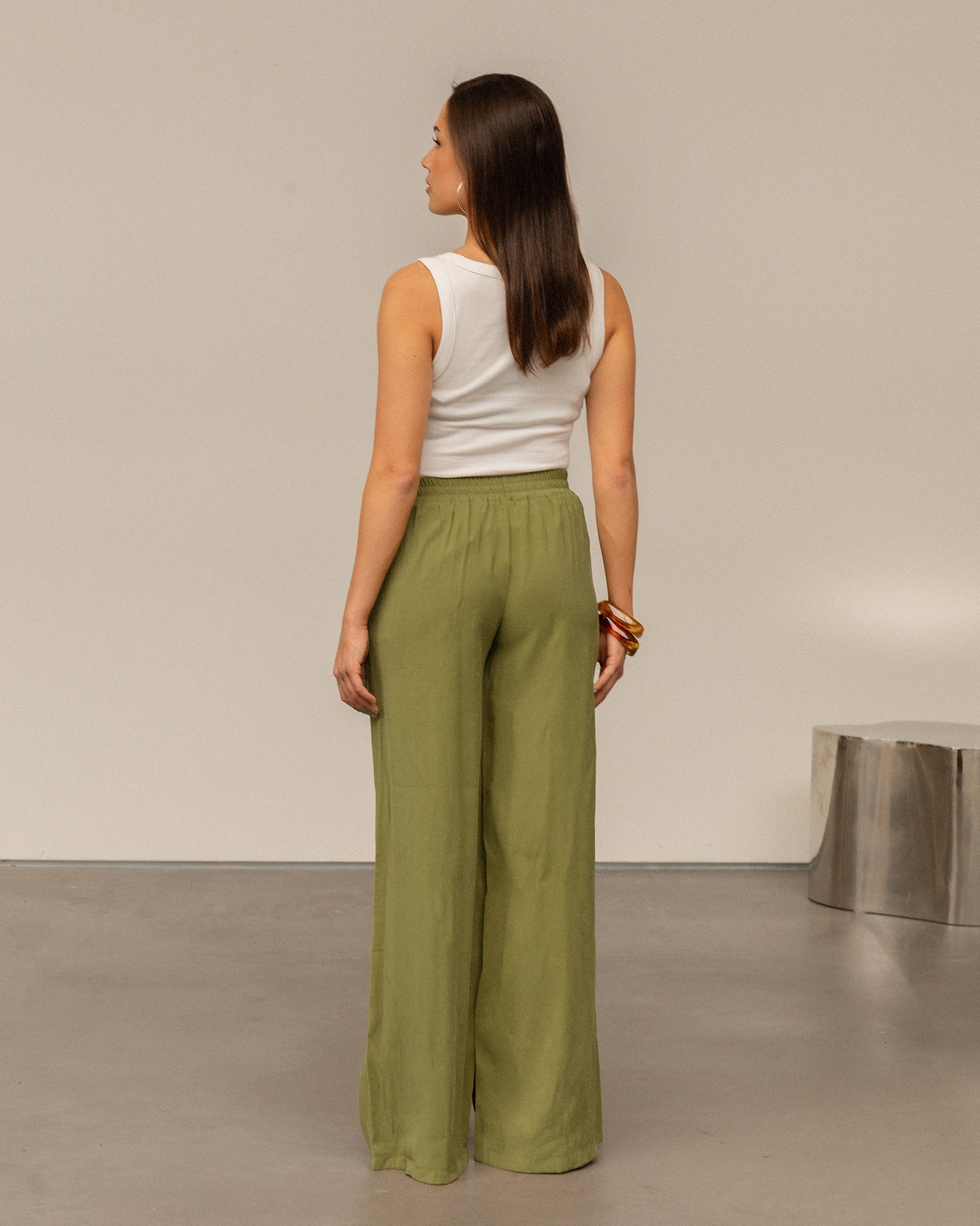 EMMY STRAIGHT LEG PANTS PETITE OLIJFGROEN