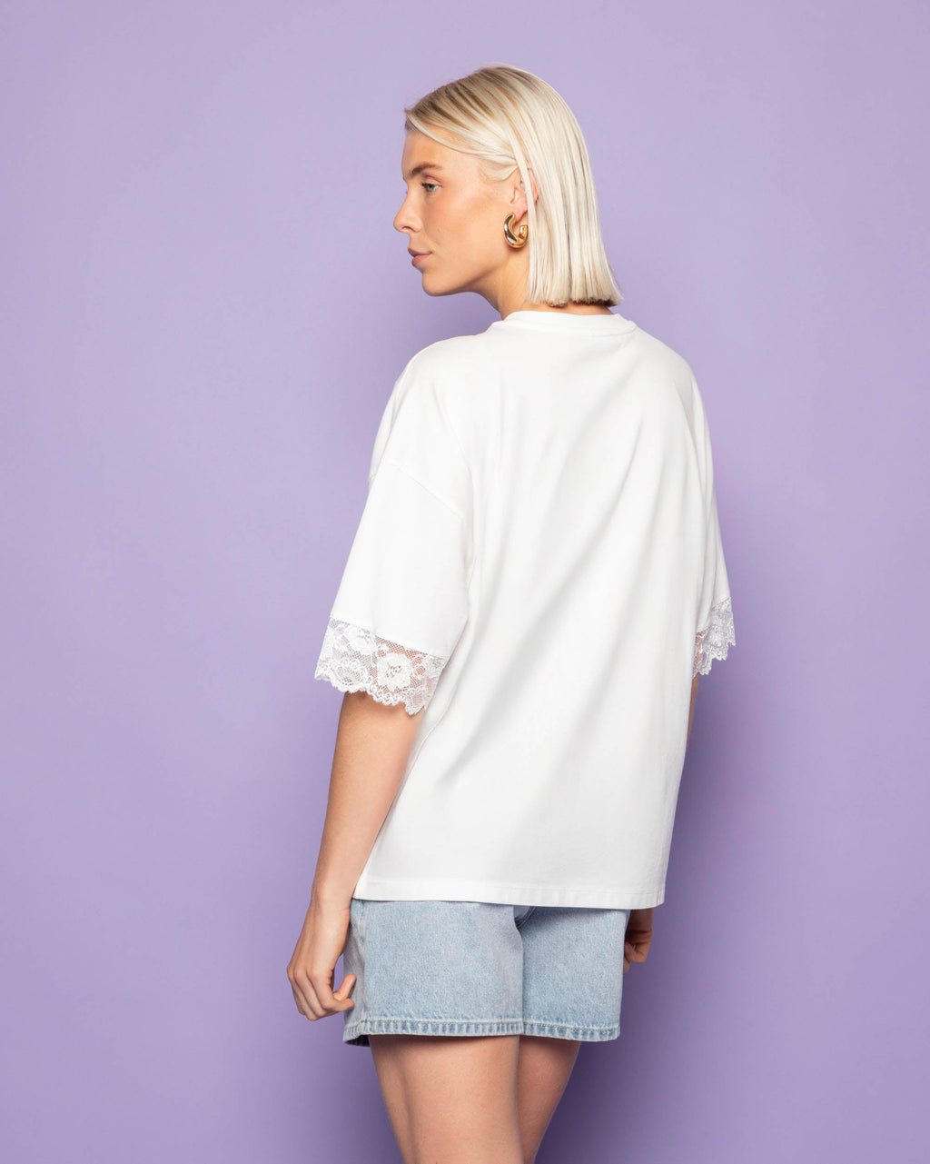 LACE SLEEVE OVERSIZED TEE CREAM