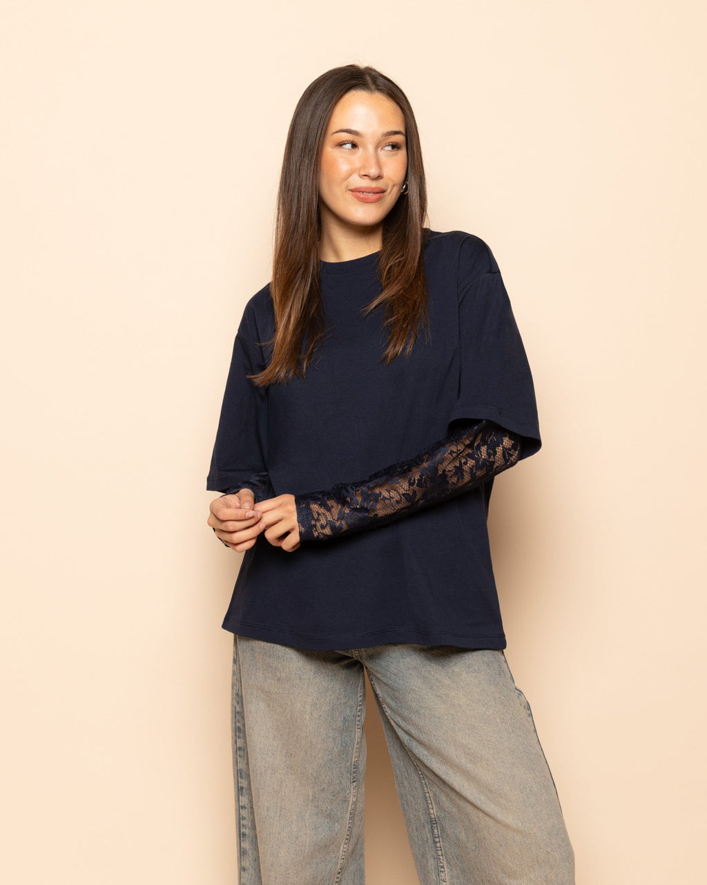 LACE LONG SLEEVE OVERSIZED TEE NAVY
