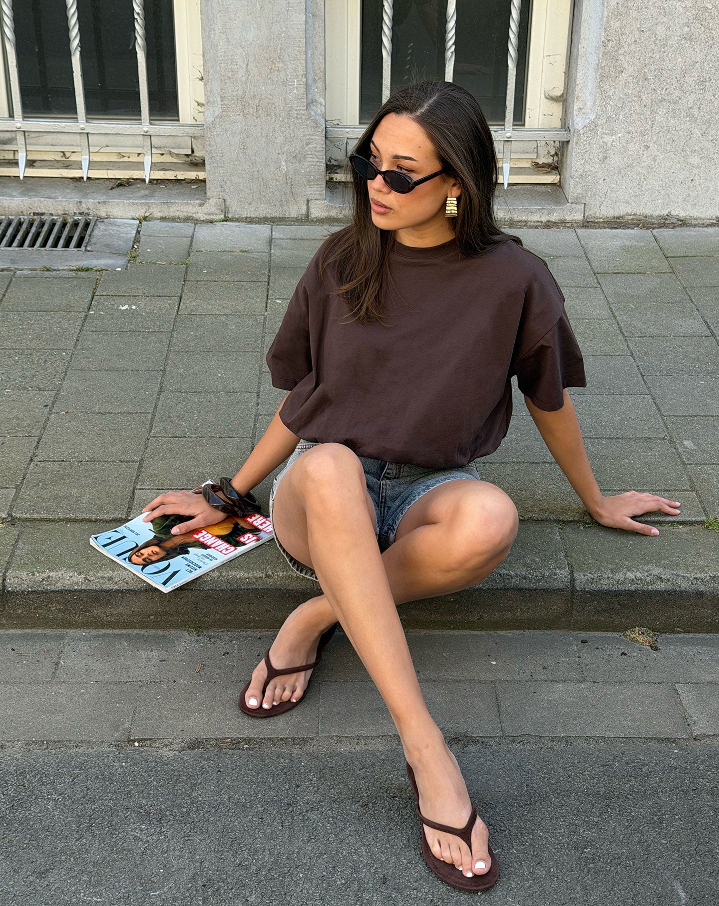 CROPPED BUBBLE HEM TEE DARK BROWN