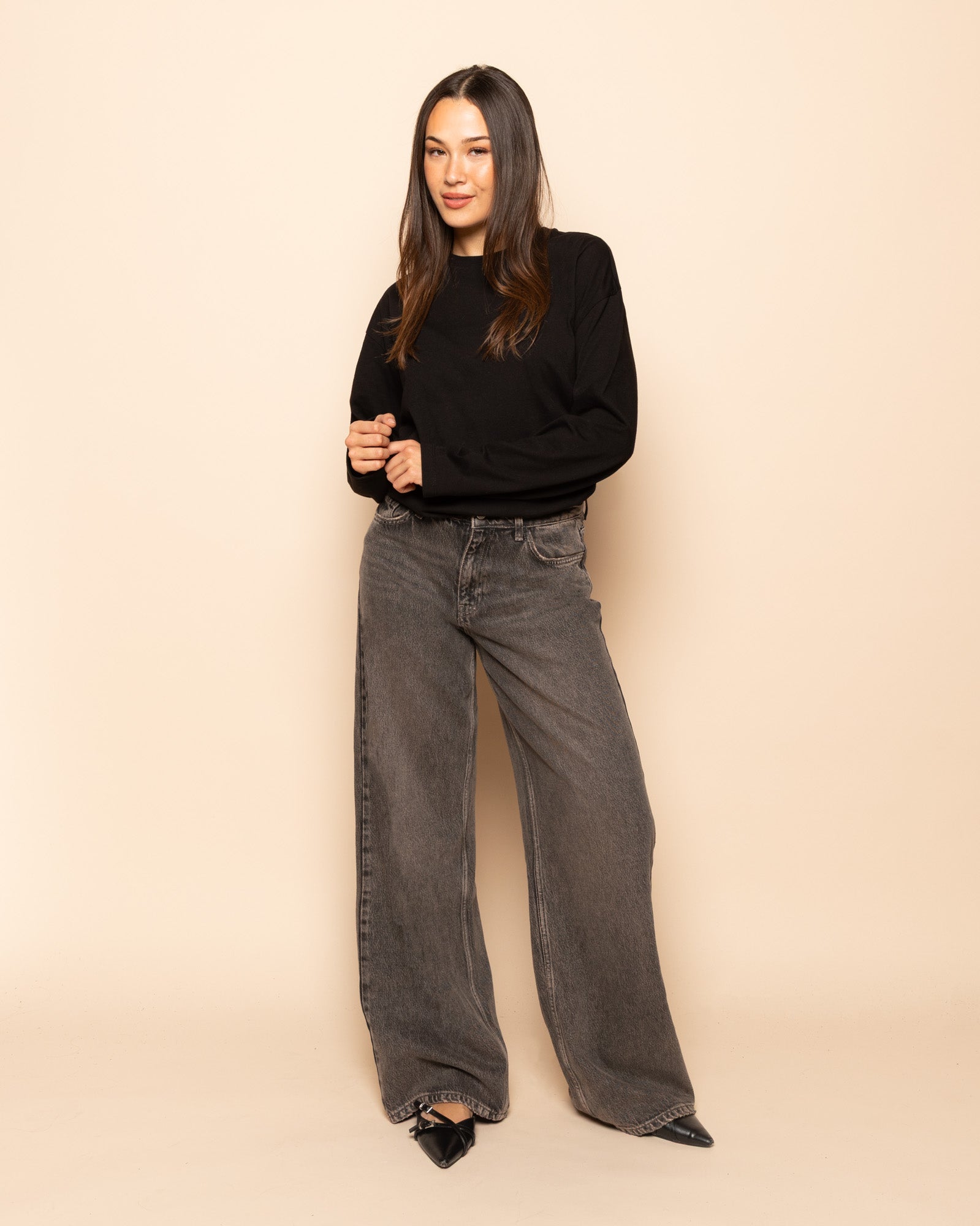 BASIC LONG SLEEVE OVERSIZED TEE BLACK