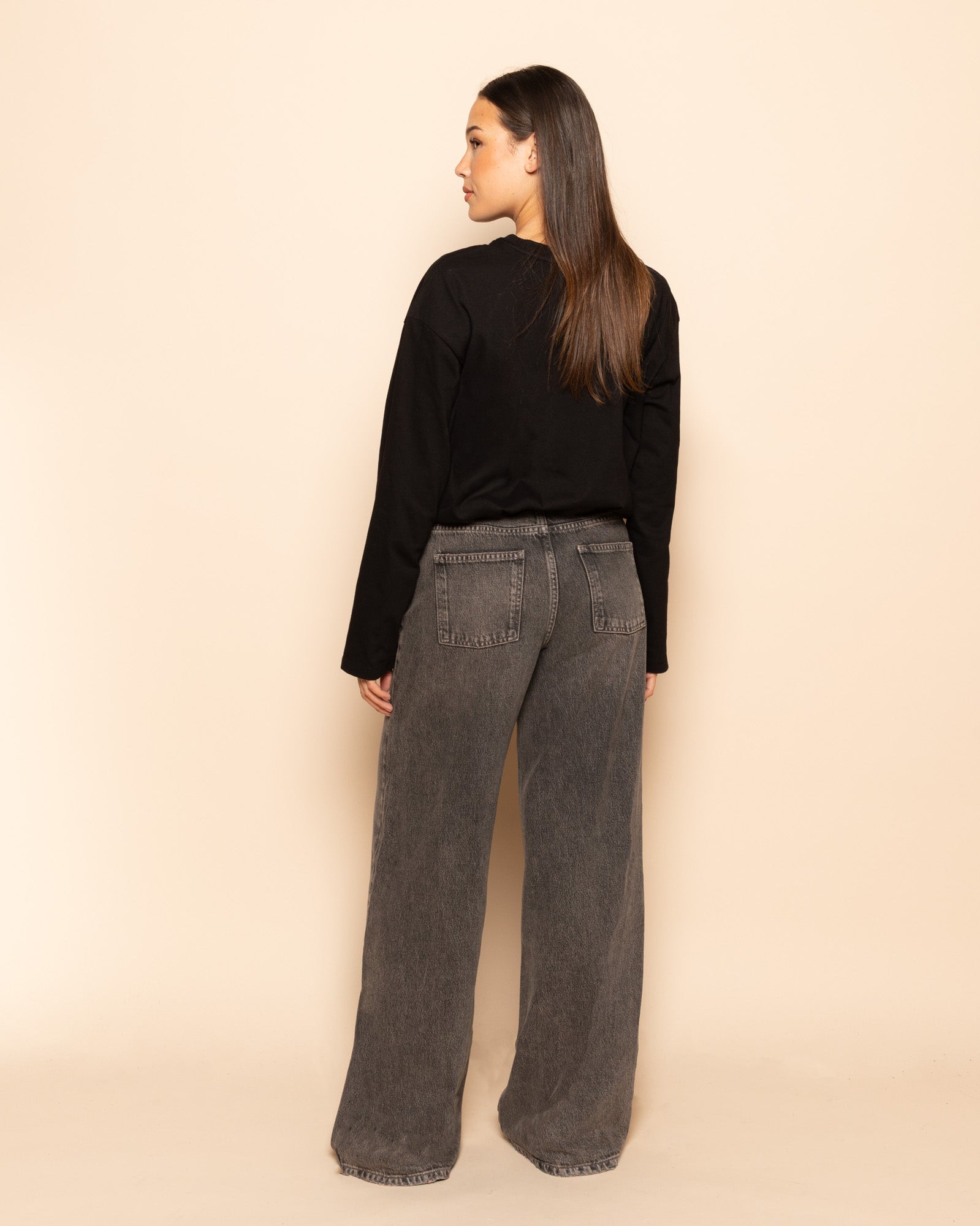 BASIC LONG SLEEVE OVERSIZED TEE BLACK