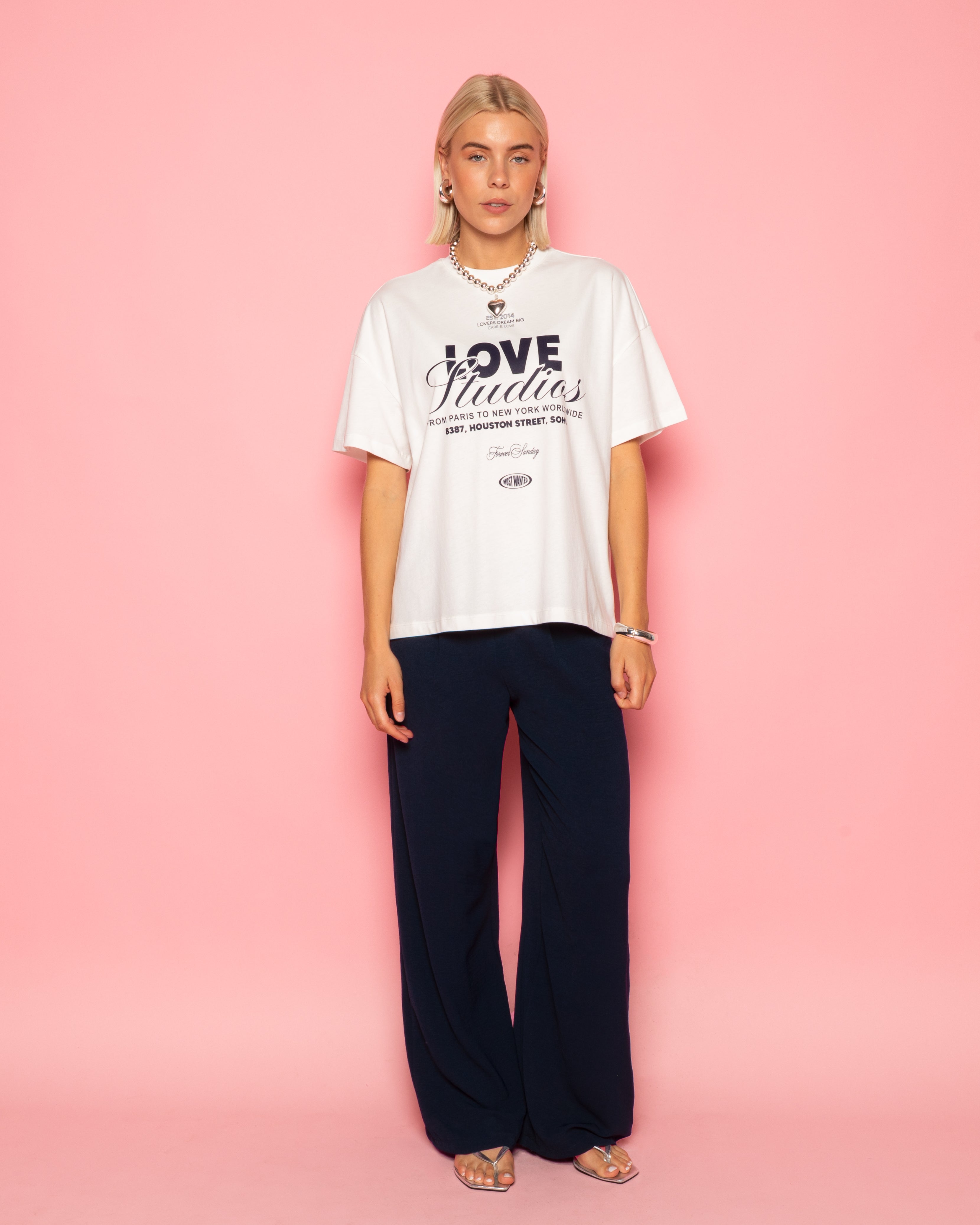 LOVE STUDIOS OVERSIZED TEE CREAM