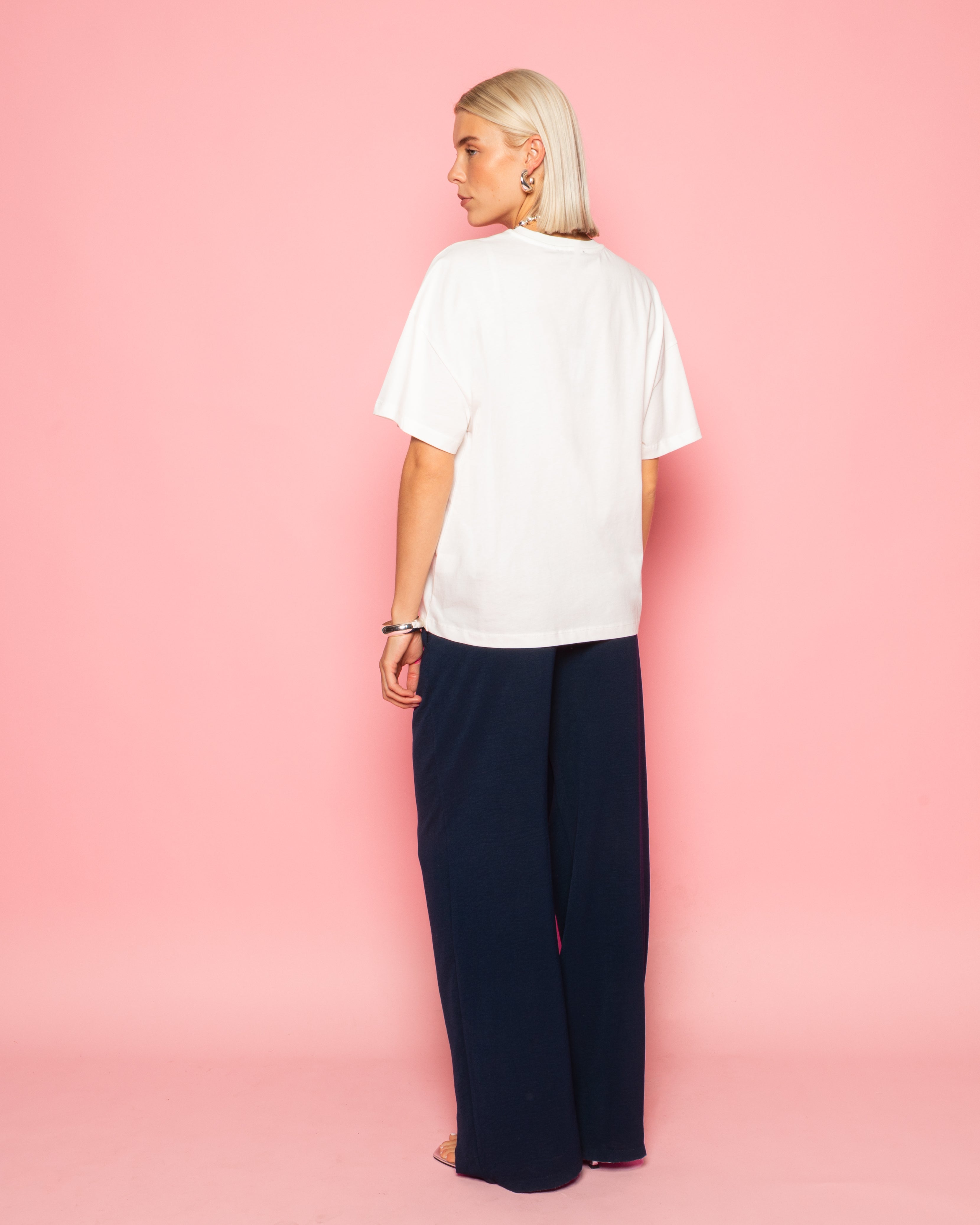 LOVE STUDIOS OVERSIZED TEE CREAM
