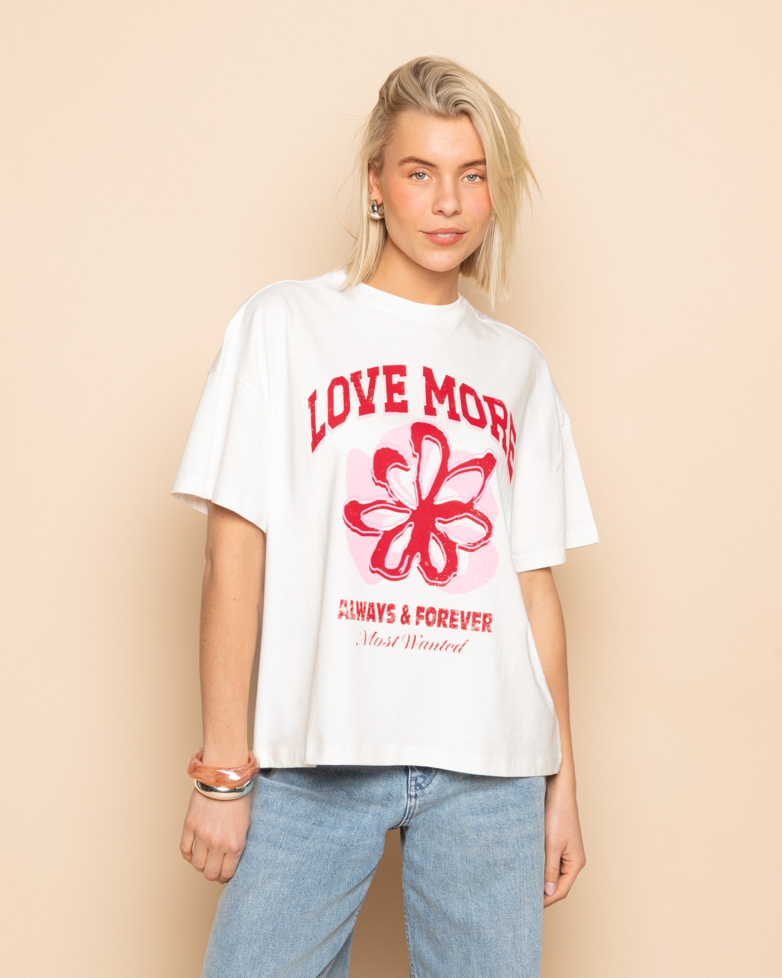 LOVE MORE OVERSIZED TEE CREAM