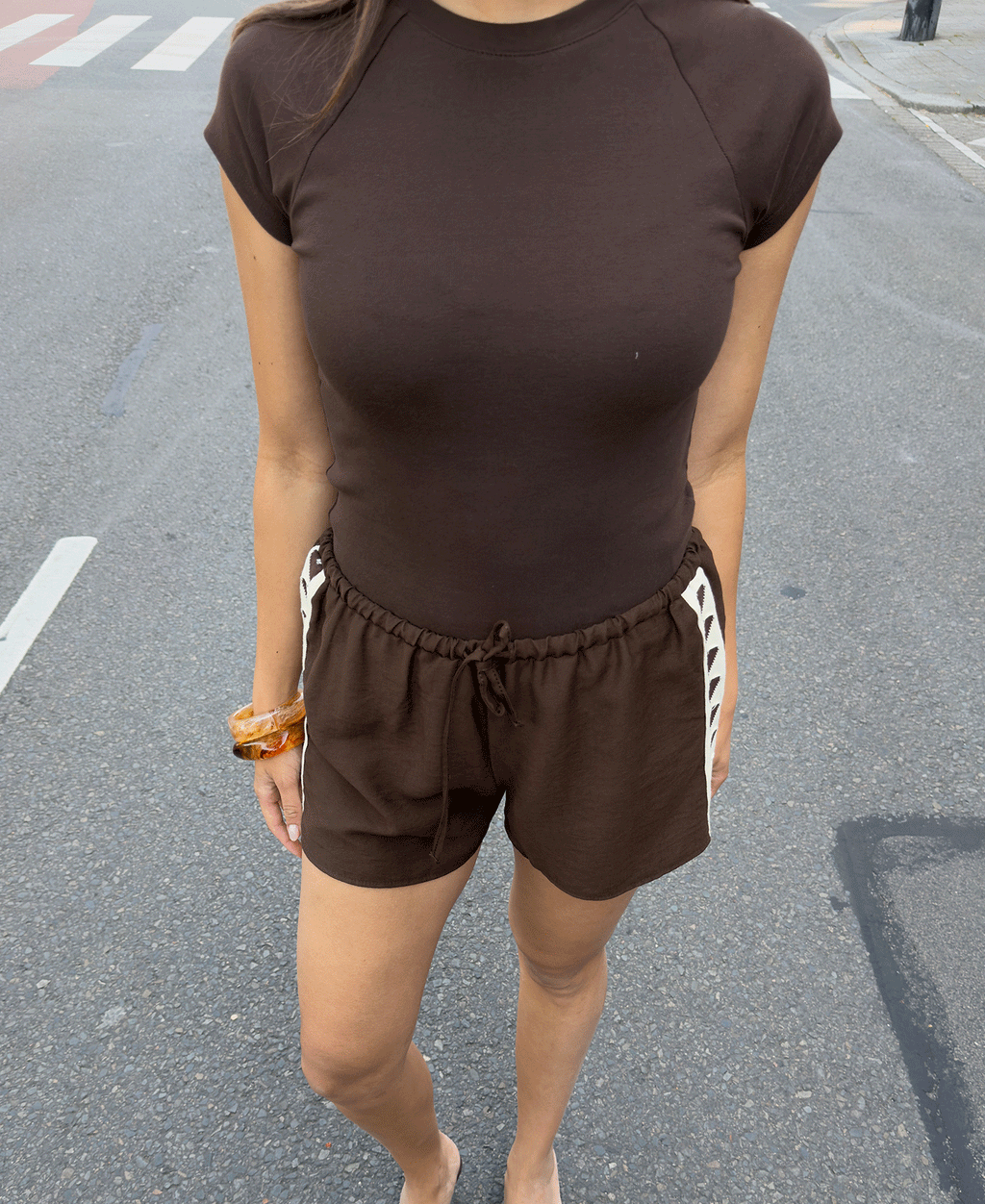 BASIC BABY RAGLAN TEE BROWN