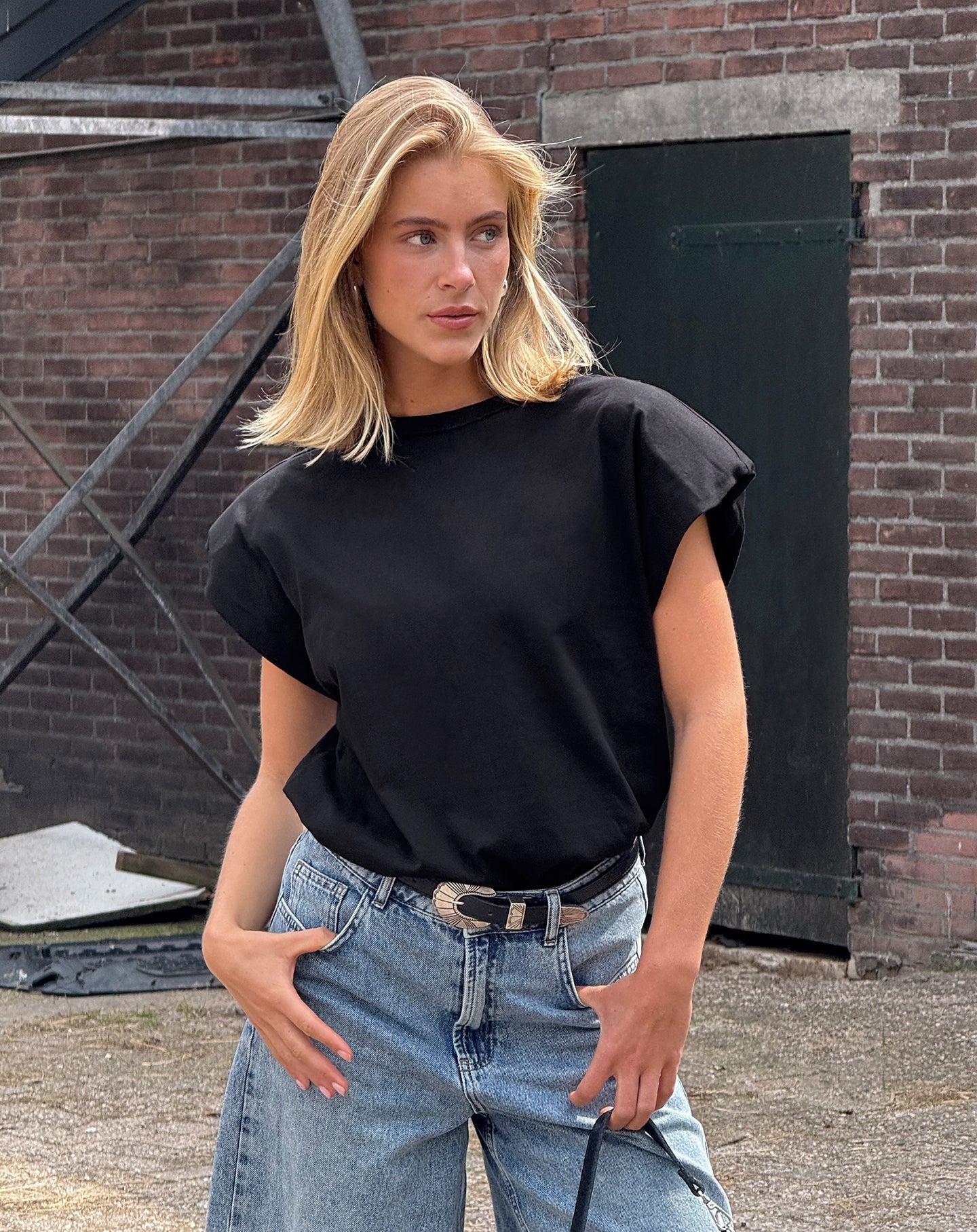 PADDED TEE BLACK